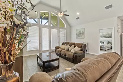 8735 Morris Woods Drive, Missouri City, TX 77459 - Photo 9