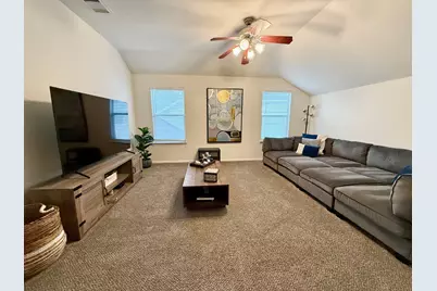 142 E Spindle Tree Circle, The Woodlands, TX 77382 - Photo 17