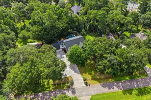 2312 Hollowbrook Ln, Conroe, TX 77384 - Photo 33
