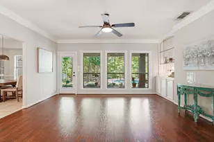 2312 Hollowbrook Ln, Conroe, TX 77384 - Photo 9