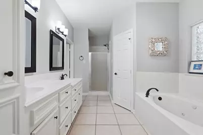 2312 Hollowbrook Lane, Conroe, TX 77384 - Photo 19