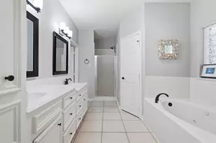 2312 Hollowbrook Ln, Conroe, TX 77384 - Photo 19