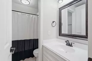 2312 Hollowbrook Ln, Conroe, TX 77384 - Photo 25