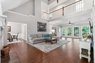 2312 Hollowbrook Ln, Conroe, TX 77384 - Photo 5
