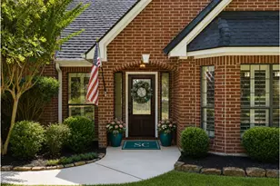 2312 Hollowbrook Ln, Conroe, TX 77384 - Photo 1