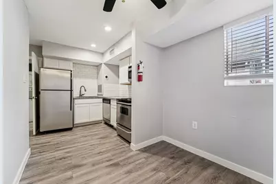 2807 Beauchamp Street #14, Houston, TX 77009 - Photo 5