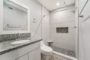 2807 Beauchamp St, Houston, TX 77009 - Photo 11