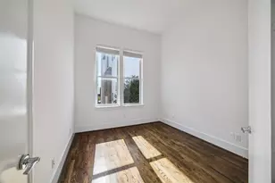 2715 Cohn Garden Ln, Houston, TX 77007 - Photo 9