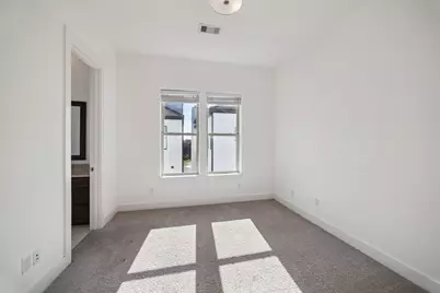 2715 Cohn Garden Lane, Houston, TX 77007 - Photo 17