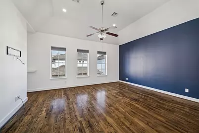 2715 Cohn Garden Lane, Houston, TX 77007 - Photo 11