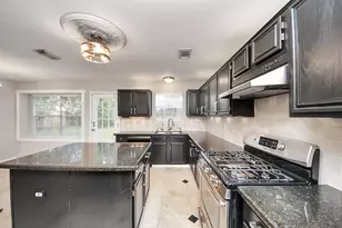 11526 Meadowchase Dr, Houston, TX 77065 - Photo 17