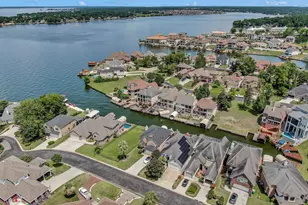 12394 Pebble View Dr, Conroe, TX 77304 - Photo 39