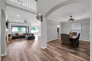 12394 Pebble View Dr, Conroe, TX 77304 - Photo 7