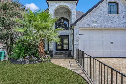 12394 Pebble View Drive, Conroe, TX 77304 - Photo 3