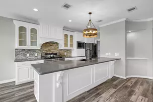 12394 Pebble View Dr, Conroe, TX 77304 - Photo 13