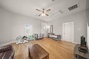 3403 Ursuline St, Galveston, TX 77550 - Photo 27