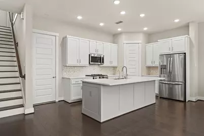 10972 Hewitt Cliff Lane, Houston, TX 77043 - Photo 5