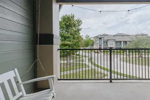 411 Via Regatta Dr, Webster, TX 77598 - Photo 17