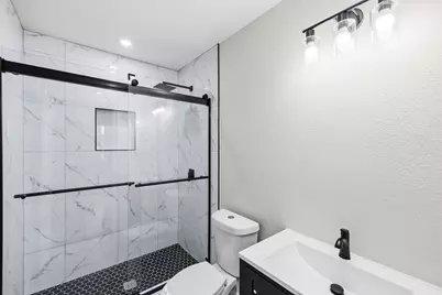 5213 Shirley Street, Baytown, TX 77521 - Photo 21