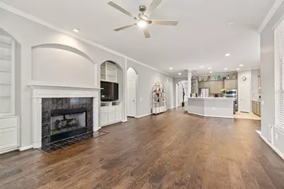 135 E Northcastle Circle, Conroe, TX 77384 - Photo 17