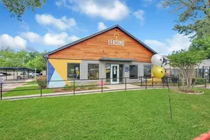 4401 Glenview Ct, North Richland Hills, TX 76180 - Photo 3