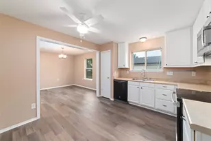 14250 Laffite Dr, Cypress, TX 77429 - Photo 5