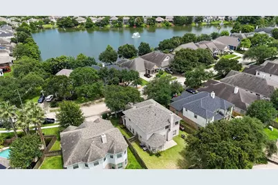 1635 Pebble Banks Lane, Pasadena, TX 77586 - Photo 39