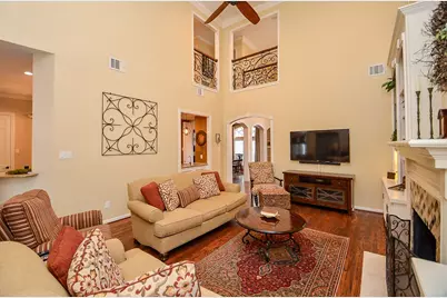 19 Ambleside Crescent Drive, Sugar Land, TX 77479 - Photo 9