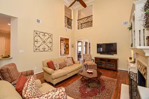 19 Ambleside Crescent Dr, Sugar Land, TX 77479 - Photo 9