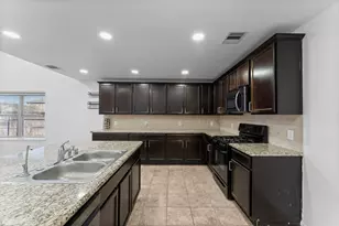 18002 Sonora Brook Ln, Richmond, TX 77407 - Photo 11
