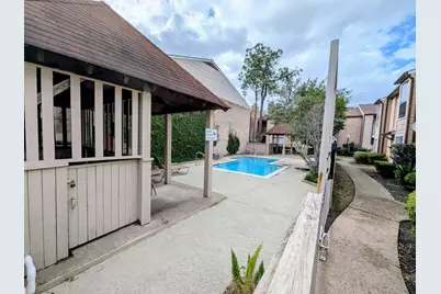2100 Wilcrest Drive #119, Houston, TX 77042 - Photo 5