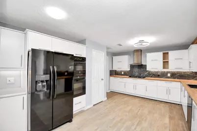 17903 Nanes Drive, Houston, TX 77090 - Photo 23