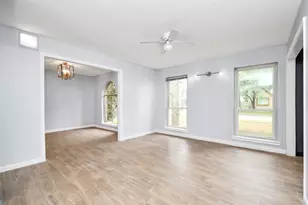 17903 Nanes Dr, Houston, TX 77090 - Photo 15