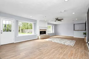 17903 Nanes Dr, Houston, TX 77090 - Photo 21