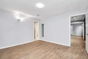 17903 Nanes Dr, Houston, TX 77090 - Photo 33