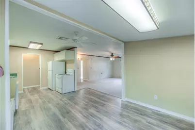 323 Lakeview Drive, Onalaska, TX 77360 - Photo 11