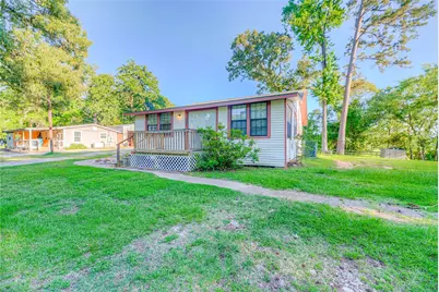 323 Lakeview Drive, Onalaska, TX 77360 - Photo 29