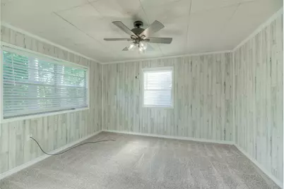 323 Lakeview Drive, Onalaska, TX 77360 - Photo 21