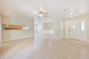 1113 N Heron Dr, Seabrook, TX 77586 - Photo 5