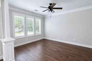 18 Doeskin Pl, The Woodlands, TX 77382 - Photo 13