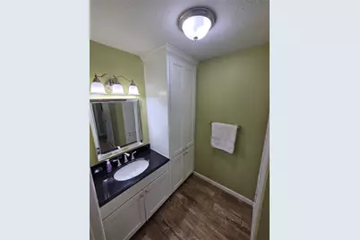 10555 Turtlewood Court #1005, Houston, TX 77072 - Photo 11