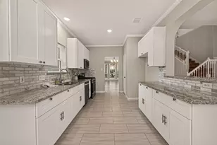 5015 Cottonglen Ct, Houston, TX 77041 - Photo 3