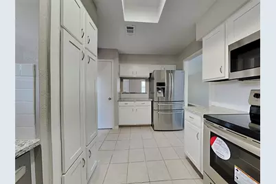 16007 Brookford Drive, Houston, TX 77059 - Photo 5