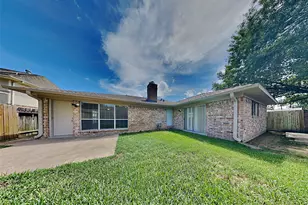 16007 Brookford Dr, Houston, TX 77059 - Photo 15