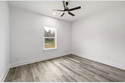 203 Lock Lane, Bryan, TX 77803 - Photo 11