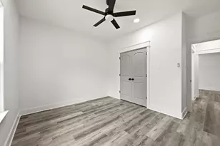 203 Lock Ln, Bryan, TX 77803 - Photo 13