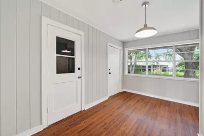 4106 Woodshire Street, Houston, TX 77025 - Photo 13