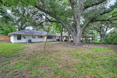 4106 Woodshire Street, Houston, TX 77025 - Photo 33
