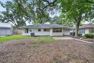 4106 Woodshire St, Houston, TX 77025 - Photo 35