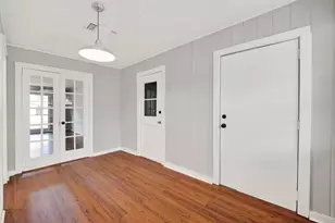 4106 Woodshire St, Houston, TX 77025 - Photo 11